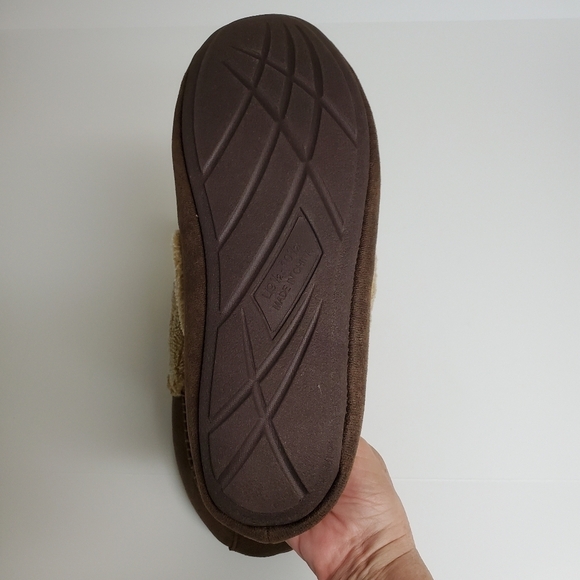 DOCKERS SHERPA LINED HOUSE SLIPPERS - Picture 8 of 9